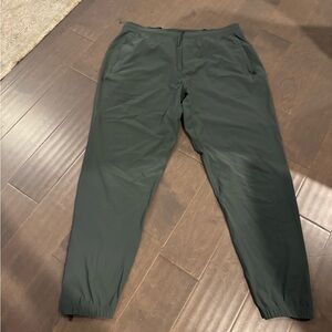 Lululemon surge joggers XL